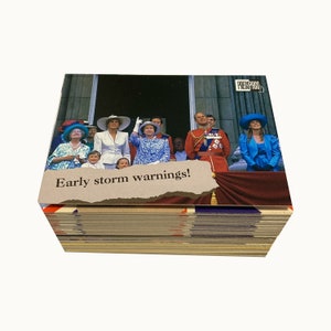 Die königliche Familie kompletter Satz von 110 Vintage-Sammelkarten in sehr gutem Zustand. Die weltgrößte Geschichte! 1993. Prinzessin Diana!