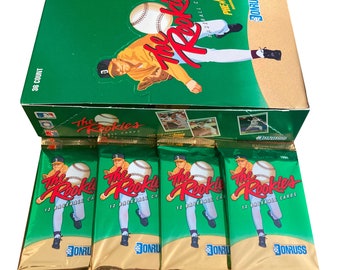 4 pakken vintage honkbalkaarten Donruss "The Rookies" uit 1992. 12 kaarten per pak. Zoek naar willekeurig ingevoegde verschijnselen! Donrus 1992.