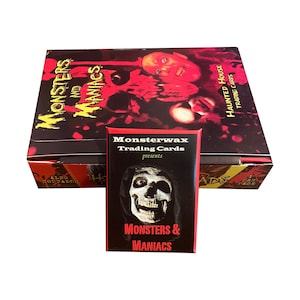 1 paquet de cartes à collectionner vintage de maison hantée Monsters & Maniacs. Comprend également 1 carte Hideous Heads par paquet. Publié par Monsterwax.
