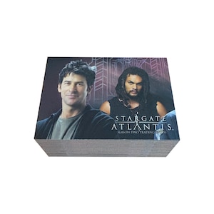 Stargate Atlantis Staffel Zwei komplettes Set von 72 Sammelkarten in sehr gutem Zustand. Rittenhouse 2005. Jason Momoa.