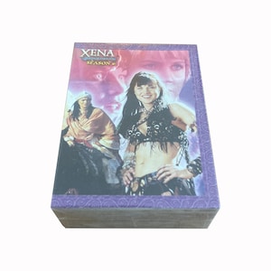Xena warrior Princess Staffel 6 komplettes Basis-Set mit 72 Vintage-Sammelkarten in ausgezeichnetem Zustand. Rittenhouse 2001. Lucy Lawless.