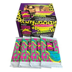 4 paquets de cartes à collectionner vintage MusiCards Super Stars. 10 cartes par paquet contenant des informations sur vos stars préférées du rock, de la pop et du rap. Coffret professionnel 1991.