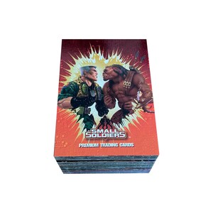 Small Soldiers set completo di 90 carte collezionabili d'epoca in condizioni eccellenti. Inkworks 1998.
