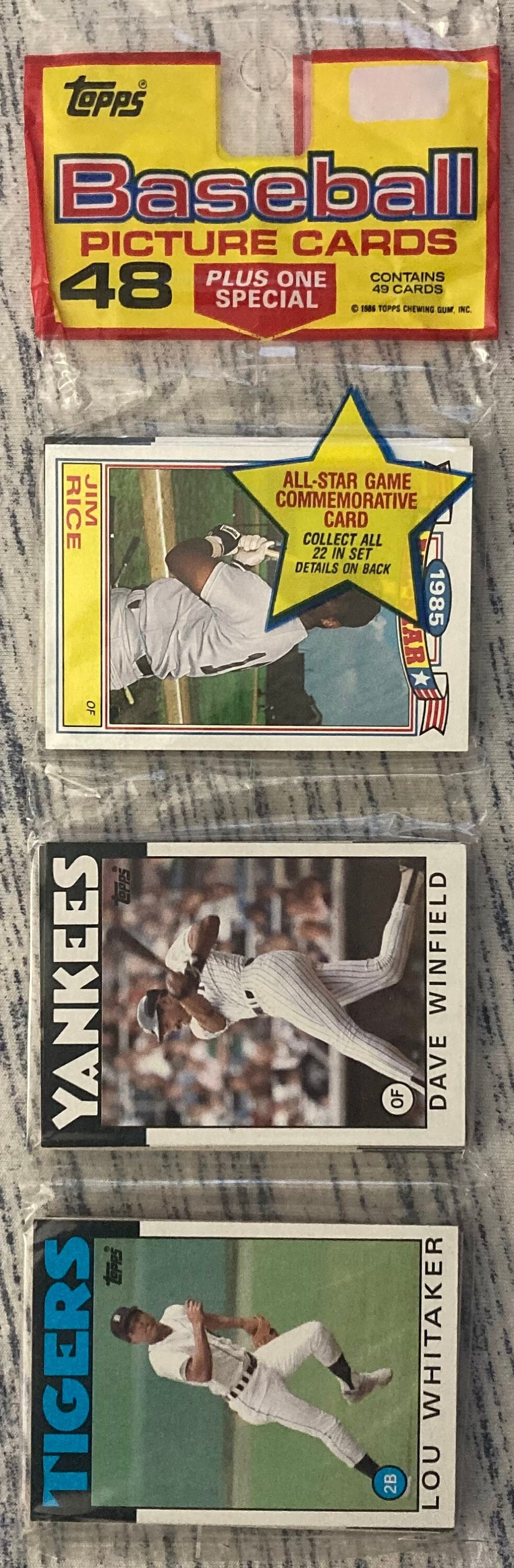 1986 Topps Baseball unopened rack pack. 48 cards + 1 special All-Star Game card per pack. Collect them all! Topps 1986. MLB