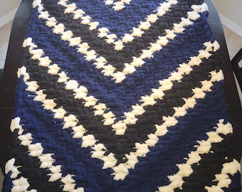 PATTERN- Unbroken Current: 3 Color Chevron Blanket (PDF & Excel)