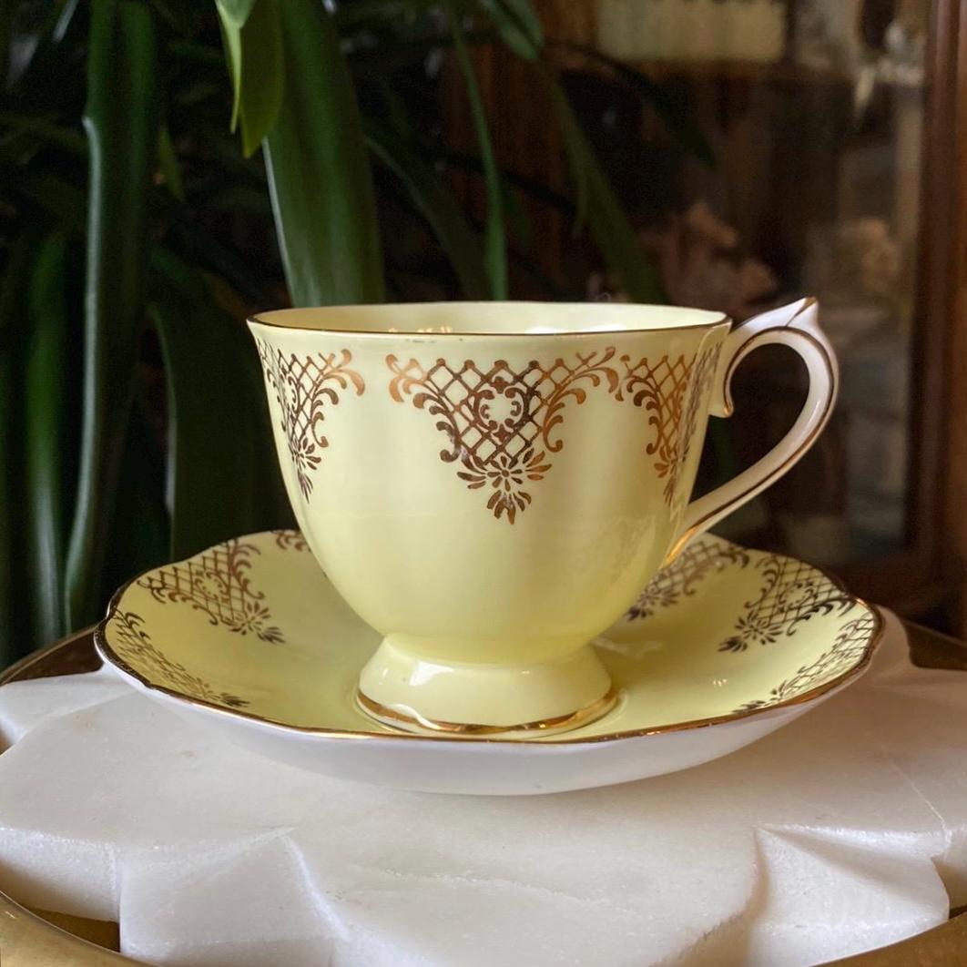 Vintage Royal Albert 2515 Yellow + Gold Brocade Teacup + Saucer