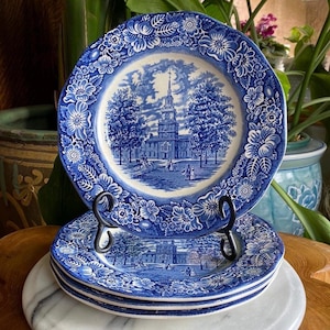 Set of 4 Independence Hall Dinner Plates - Liberty Blue Historic Colonial Scenes Staffordshire England - Copper Engraved Vintage 70’s Dishes