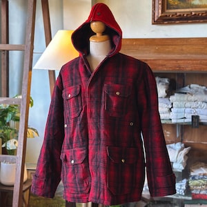 1940‘s-1950’s US Woolrich Hunting Red and Black Mackinaw Plaid Wool Jacket