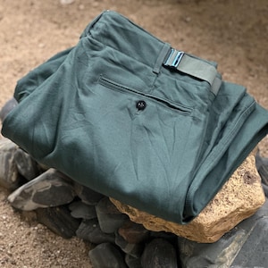 Pantaloni di cotone dell'esercito tedesco del 1959, in giacenza