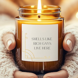 Vela "Huele a que aquí viven gays ricos", cera de coco y albaricoque de lujo