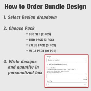 K&ouml;nnte beinhalten: Eine Anleitung mit dem Titel "So bestellen Sie ein Bundle-Design" mit nummerierten Schritten. Die Anweisungen umfassen die Auswahl eines Designs, die Auswahl eines Pakets (Duo, Trio, Value oder Mega) und das Schreiben von Designs und Menge in ein personalisiertes Feld.