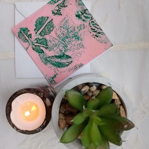 Tarjeta de felicitación abstracta en blanco por dentro