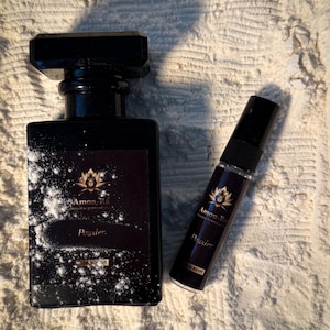 Powder Perfume – Light and Elegant Scent with Ambroxan Oils. Powdery, Clean and Timeless scent