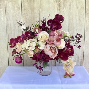 Cascading Deep Purple Orchid Wedding Bouquet, Bridal Bouquet, Beach Wedding, Fall Wedding, Orchid Bouquets, Large Elegant Tropical Boho afbeelding 5