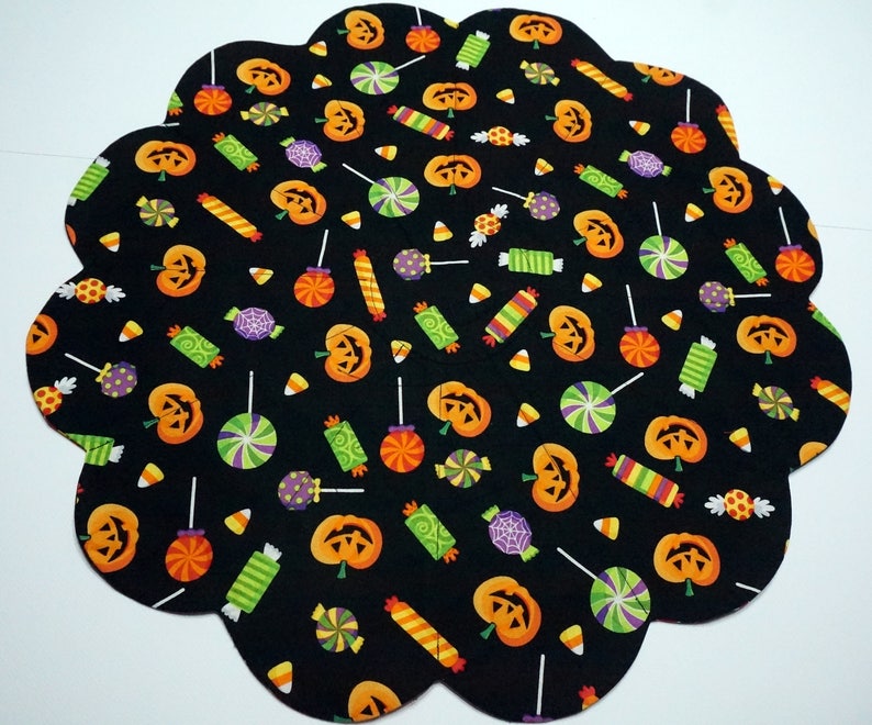 READY TO SHIP Chicago Blackhawks Table Topper Reverses to Halloween Candy on Black