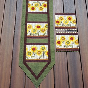 3 Pc Sunflower Table Runner & Snack Mat Set Reverses to Birds and White Flowers For Spring thru Fall - READY TO SHIP