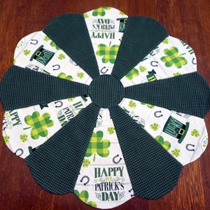St. Patrick&#39;s Day Shamrocks  & Top Hat, Luck of the Irish Table Topper, Green and Black Checks Reverses to Brown and Black Floral Print