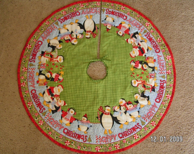 Penguin Christmas Tree Skirt 