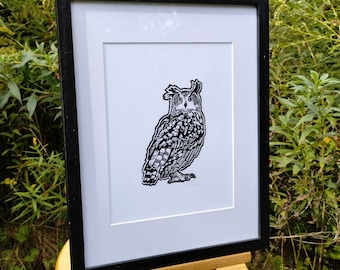 Flaco the Eurasian Eagle-Owl — Relief Print Bird Portrait