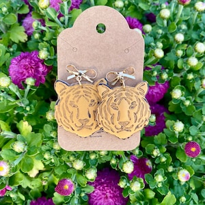 MIZZOU Tigers   #mizzoufootball #tigers #mizzoutigers #mizzou #missouritigers #earrings #polymerclay #polymerclayearrings