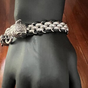 Stainless steel bracelets for men and women, retro woven chain bracelets, personalized wolf head bracelets, gift bracelets