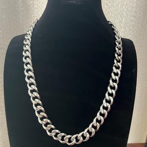Silver large thick necklace, stainless steel necklace, gift necklace for men and women, Miami Cuban chain necklace