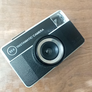 Vintage Kodak Instamatic 55x Camera - Collector&#39;s Film Photography Equipment