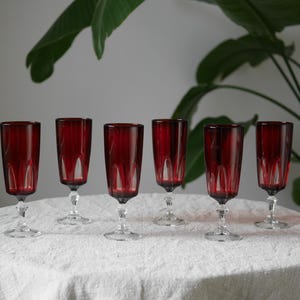 Gothic Ruby Champagne Flutes Set Of 6, Luminarc Rubilux France, Cathedral Arch Glassware, Vintage Red Stemware, Mid Century Barware