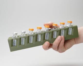 Organizador de refrigerador para insulina Novolog/Humalog – Diseño multisoporte de ocho ranuras – Adhesivo ultra resistente / El n.° 8 - Verde