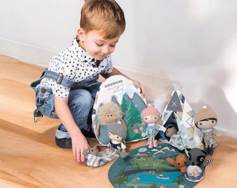 ADVENTURE BACKPACK - Travel Camping Playset with Pocket Studio Doll and Woodlands Friends