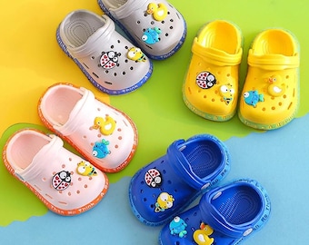 Kids Croc Style Sandals Shoes for Girls and Boy, Baby Shoes, Toddler Shoes, Cartoon Summer Sandals With Jibbitz, With Charms, Pool Shoes