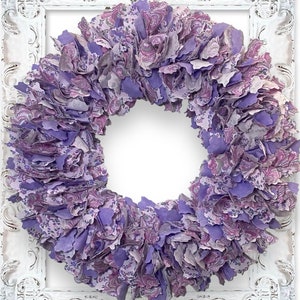 Kranz, Stoffkranz, Stoffkranz, Shabby Chic, Frühlingskranz, Sommerkranz, Lila Blumenkranz, Türkranz, Home Decor, Flieder