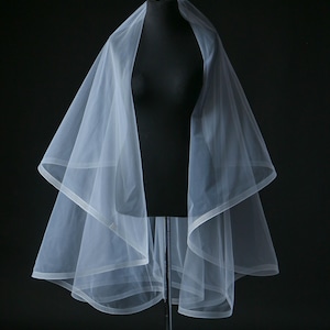 Crinoline edge veil with blusher | Horsetail veil to your fingertips | Veil with horsehair trim