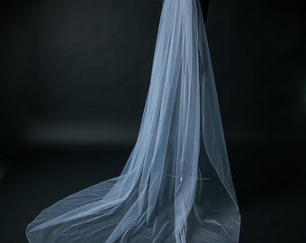 Single Layer Pencil Edge Veil | One-Tier Bridal Veil with Pencil Edge | Elegant Veil with Pencil Trim