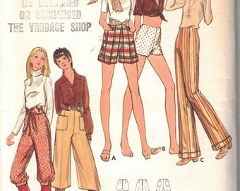 Butterick 6246 1970s Wide Leg Pants Shorts Sewing Pattern (Waist 23", Hips 33.5")