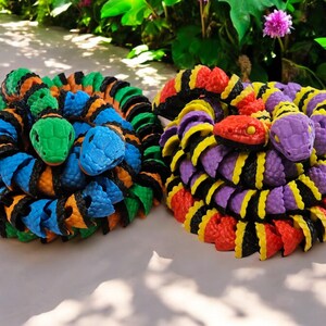 3.5 Foot 3D Printed Snake Toy, Realistic Multi-Color Flexible Snake, Articulated Serpent Figure, Reptile Collectible Toy, Playful Snake Gift