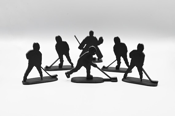 Set of 12 Ice Hockey Figurines – Magnetic Bases – 3D Printed – Two Size Options – Custom Team Colours – Cake Toppers, Di