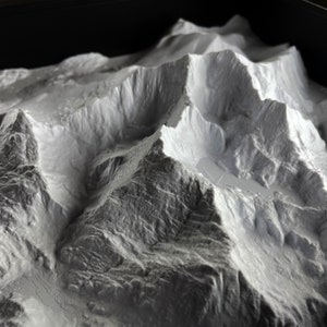 Carte topographique personnalisée imprimée en 3D : capturez votre paysage préféré avec des détails incroyables !
