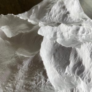Snowdon / Yr Wyddfa Modèle topographique imprimé en 3D | Superbe réplique de terrain | Décoration d'intérieur montagne | Cadeau unique pour les amateurs de plein air