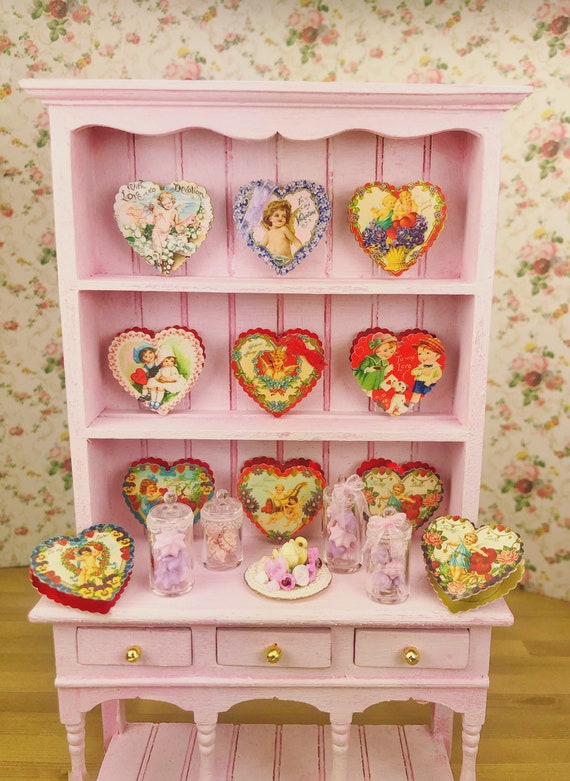 Dollhouse Miniature Accessories Handmade in the UK from by Etsy