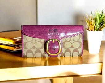 Vintage Coach Signature Legacy Kiss Lock Wallet With Lilac and