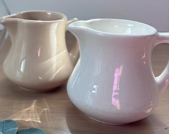 Set of 2 Neutral Creamers