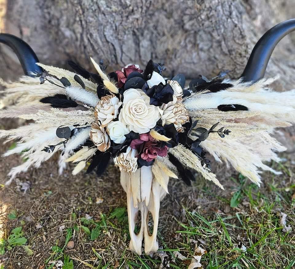 Custom Floral Resin Cow Skull: Handmade Boho Farmhouse Decor