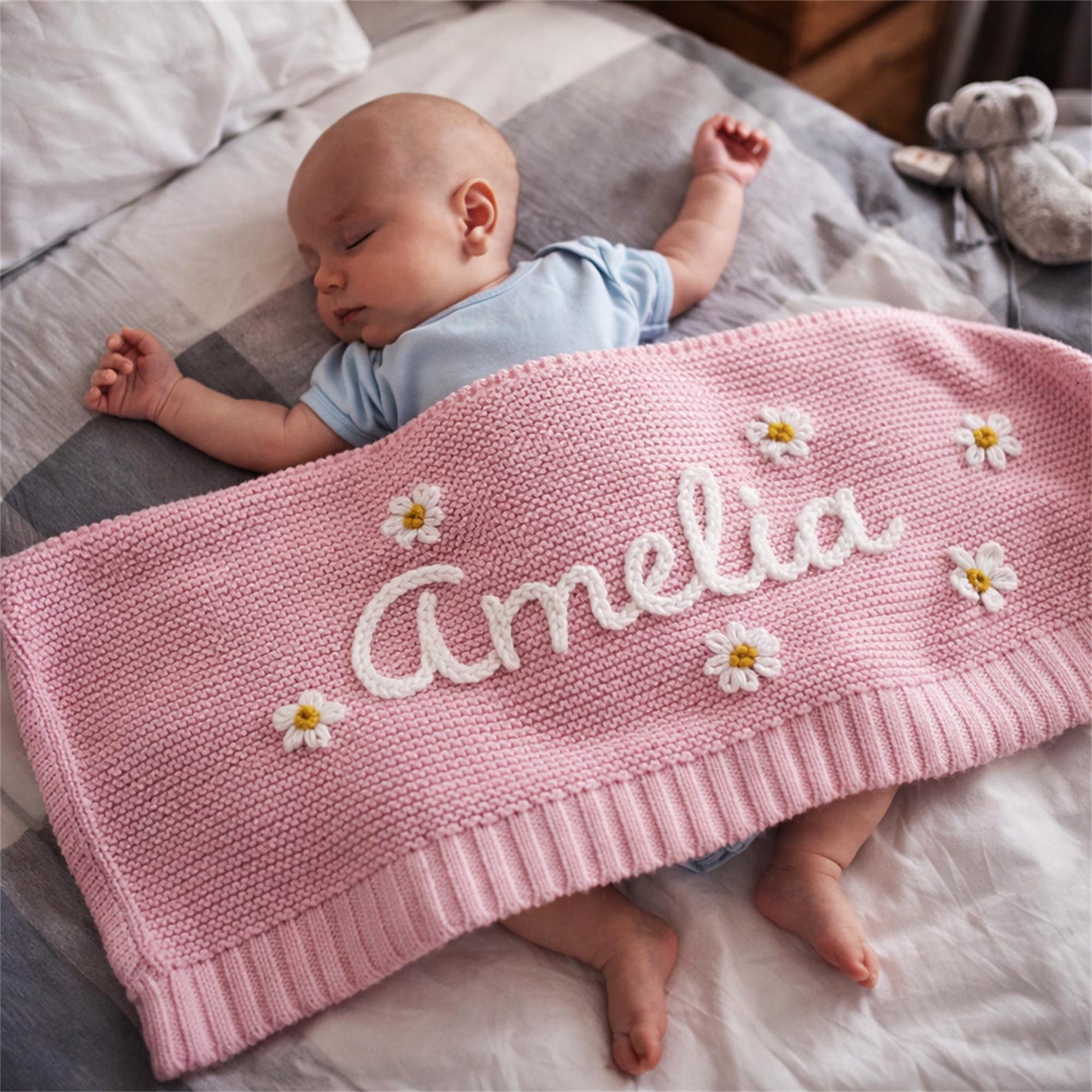Personalized Baby Blanket - Hand-Embroidered Cotton Knit Blanket, Custom Baby Name Blanket, Perfect for Baby Showers & Birth Announcements