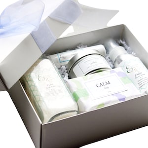 Spa Gift for Her, Spa Gift Set, Gift for Mom, Girlfriend Gift, Mom Gift, Best Friend Gift, New Mom Gift