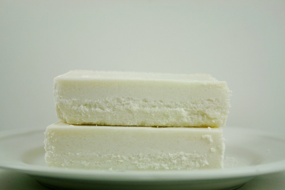 Rosemary Mint Babassu Shampoo & Body Bar, Coconut Allergy Soap, No