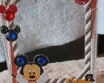 Marco de fotos con diamantes de Mickey Mouse, brillante y reluciente: el regalo perfecto para decorar el hogar en cualquier ocasión.