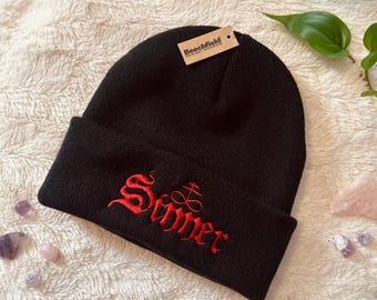 SINNER Beanie Mütze - LGBT/Gothic/Alternativ/Emo/Queer