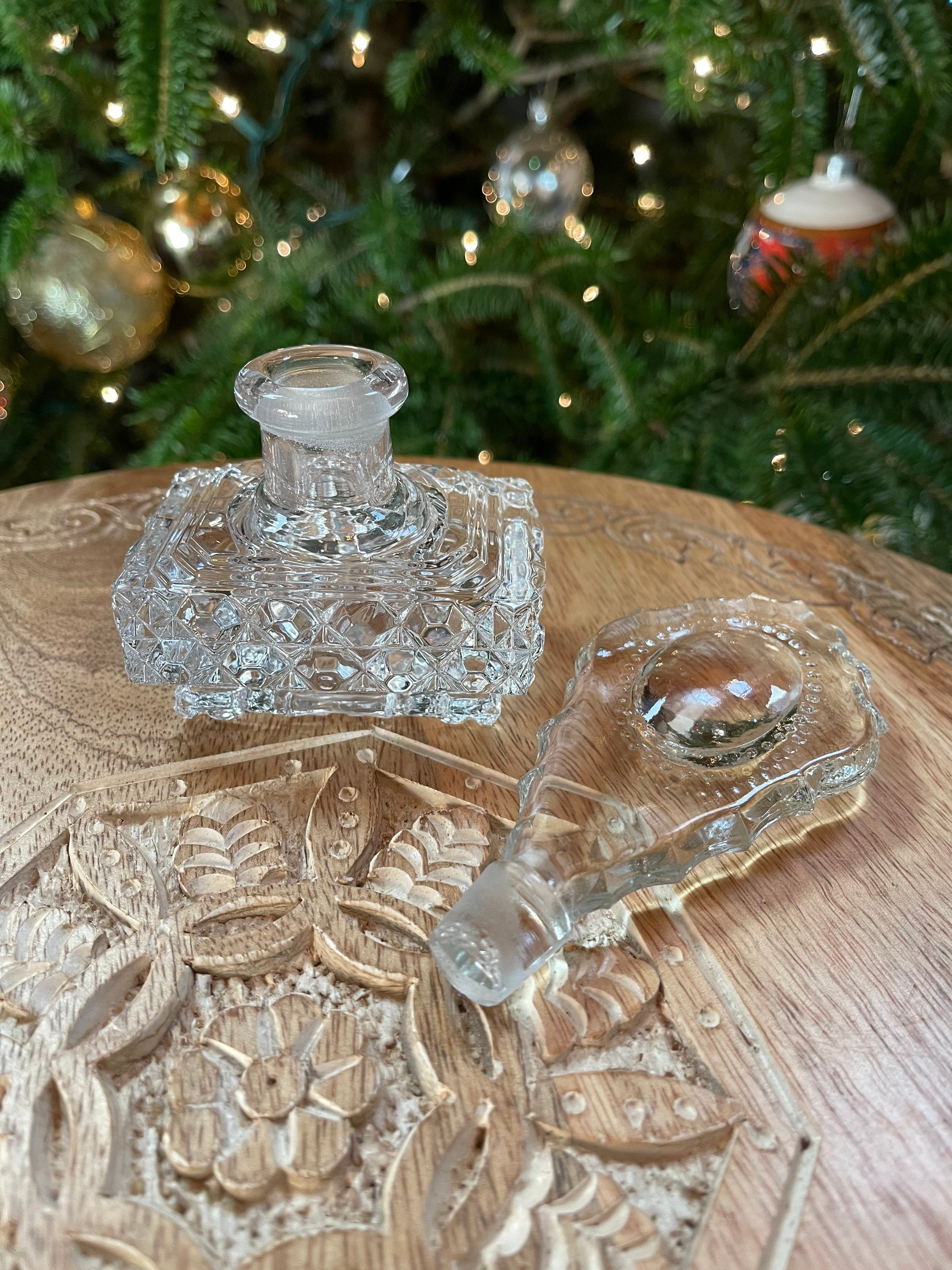 ヴィンテージガラス香水瓶：コレクター向けポーションボトル - Etsy 日本