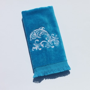 Damask Dolphin Embroidered Bath Guest Kitchen Fingertip Hand Towel